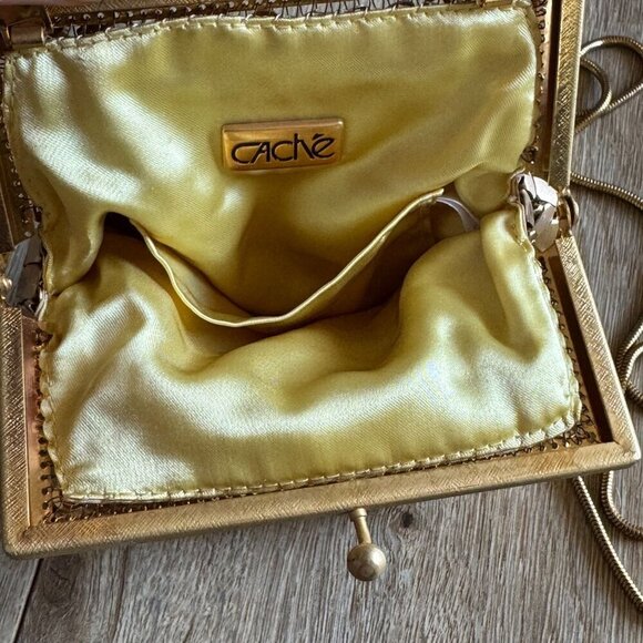 Vintage Cache Gold Chainmail Kiss Lock Shoulder Strap Evening Purse Clutch - Picture 9 of 12